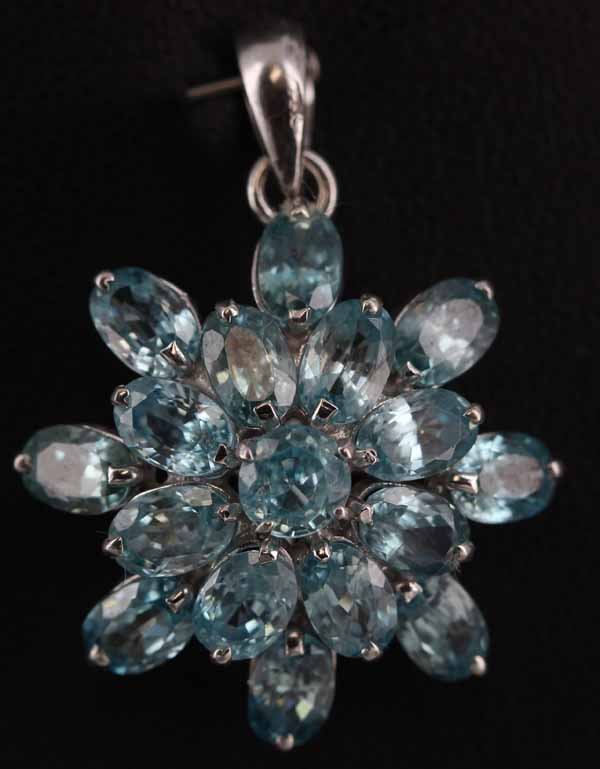 27twc Blue Zircon Gold Vermeil  Pendant (1 of 1)