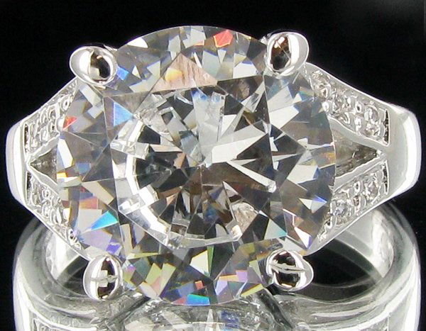 33.15twc Diamond Simulant White Gold Vermeil Ring (1 of 2)