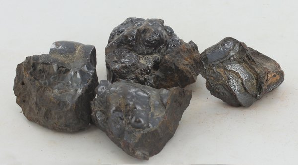 733g Volcanic Iron Hematite Mineral Specimen: Better quality specimen