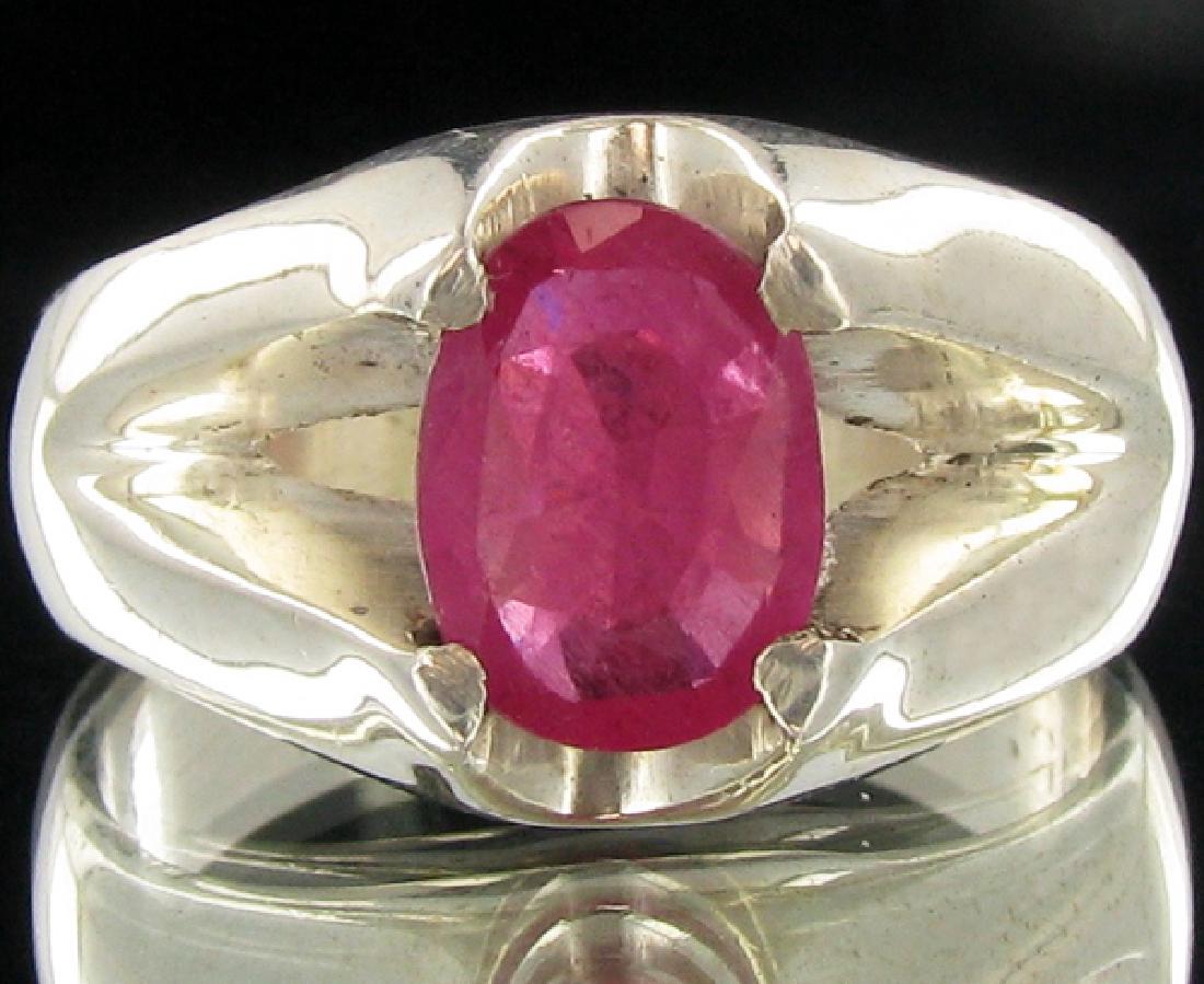 43.1twc Madagascar Ruby Sterling Ring (1 of 2)