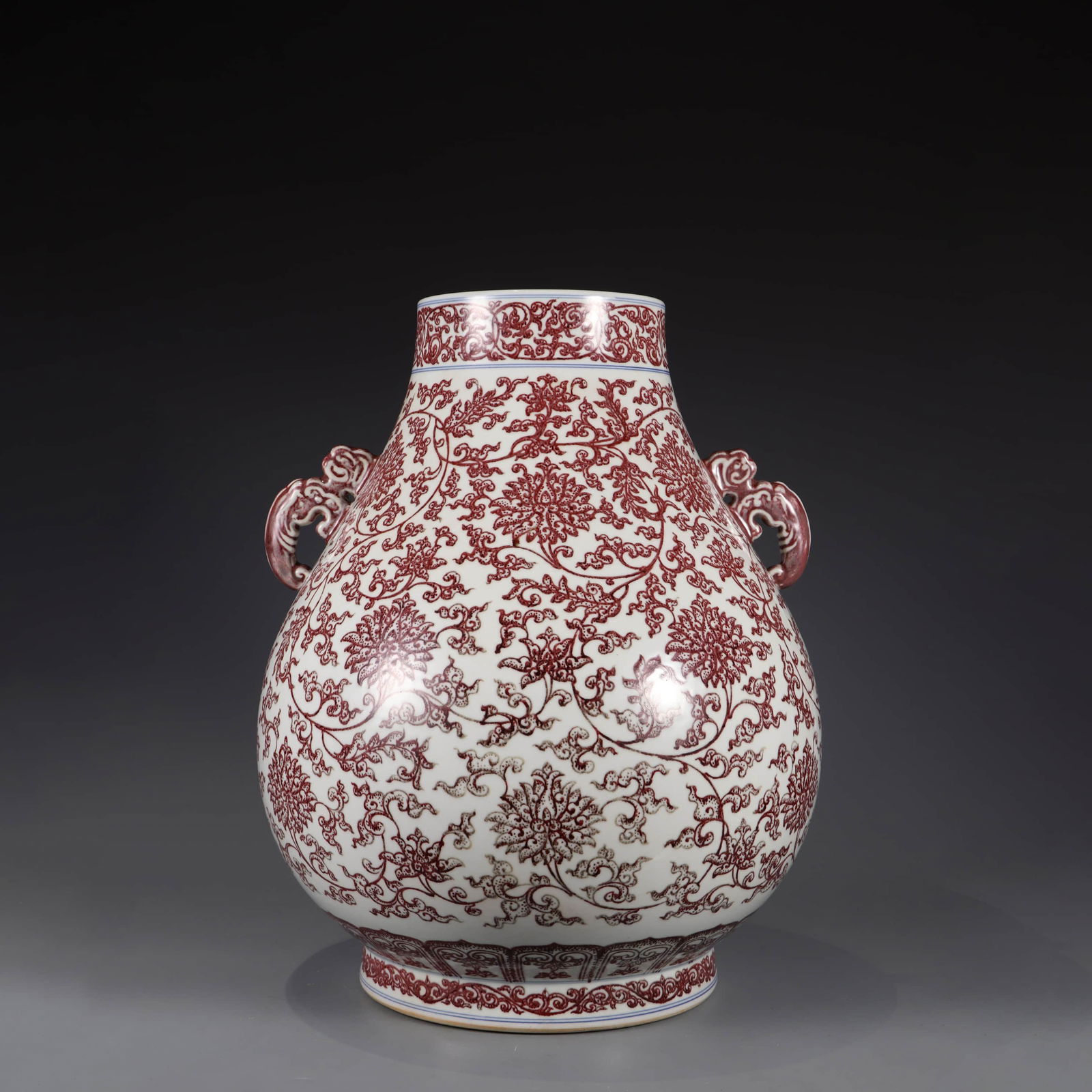 An underglazed-red interlocking lotus double-eared zun (1 of 9)