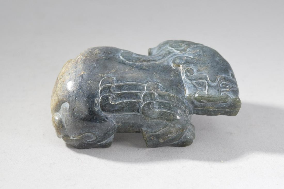 Jade Beast Figure Ornament (1 of 13)