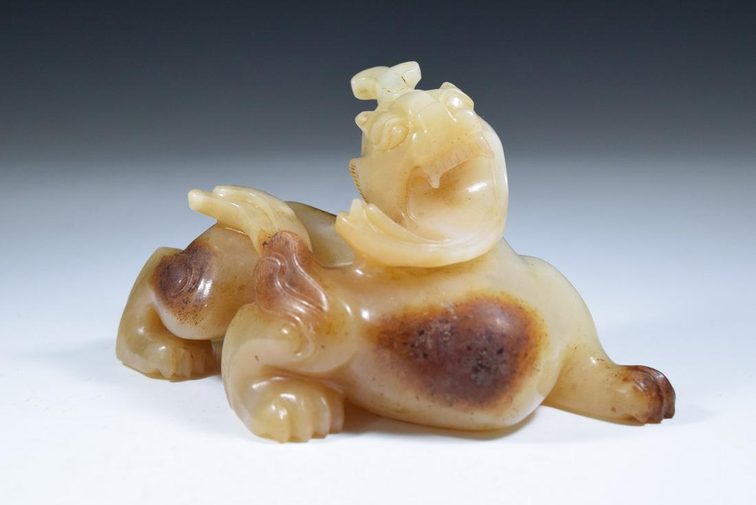 Jade Beast Figure Ornament (1 of 8)