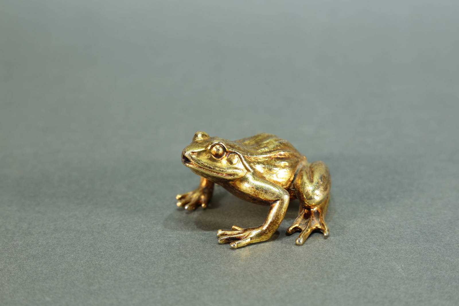 Gilt Bronze Frog Figure Auction