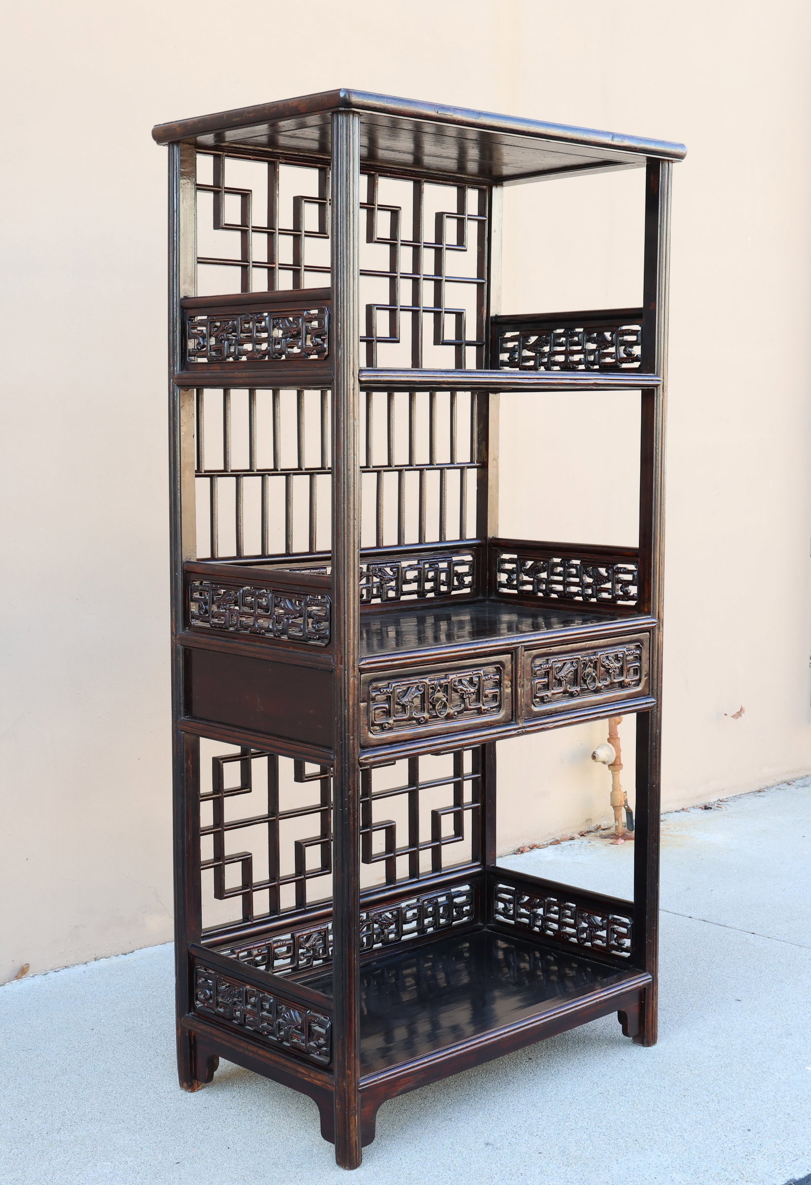 Chinese Carved Wood Bookcase Bookshelves: Chinese Carved Wood Bookcase Bookshelves ( 50 cm x 90 cm x 186 cm )