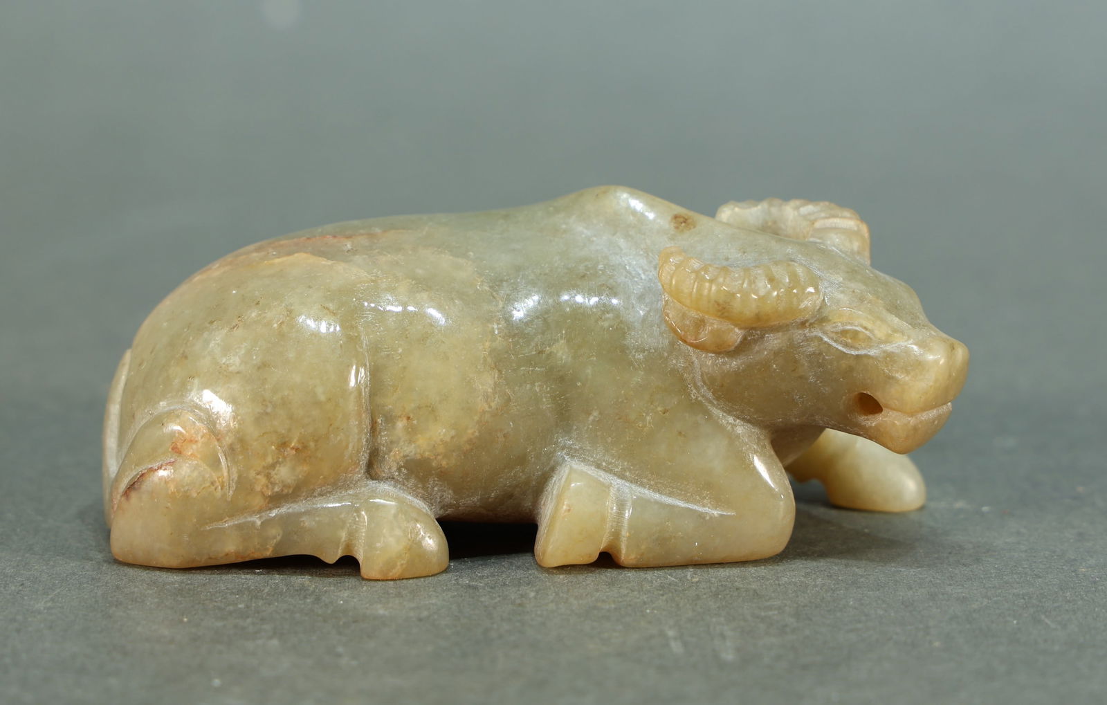 Jade Ox Figure Ornament (1 of 4)