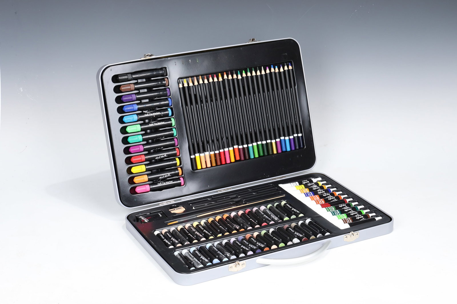 Mont Marte Mixed Media Art Set 90 (1 of 7)