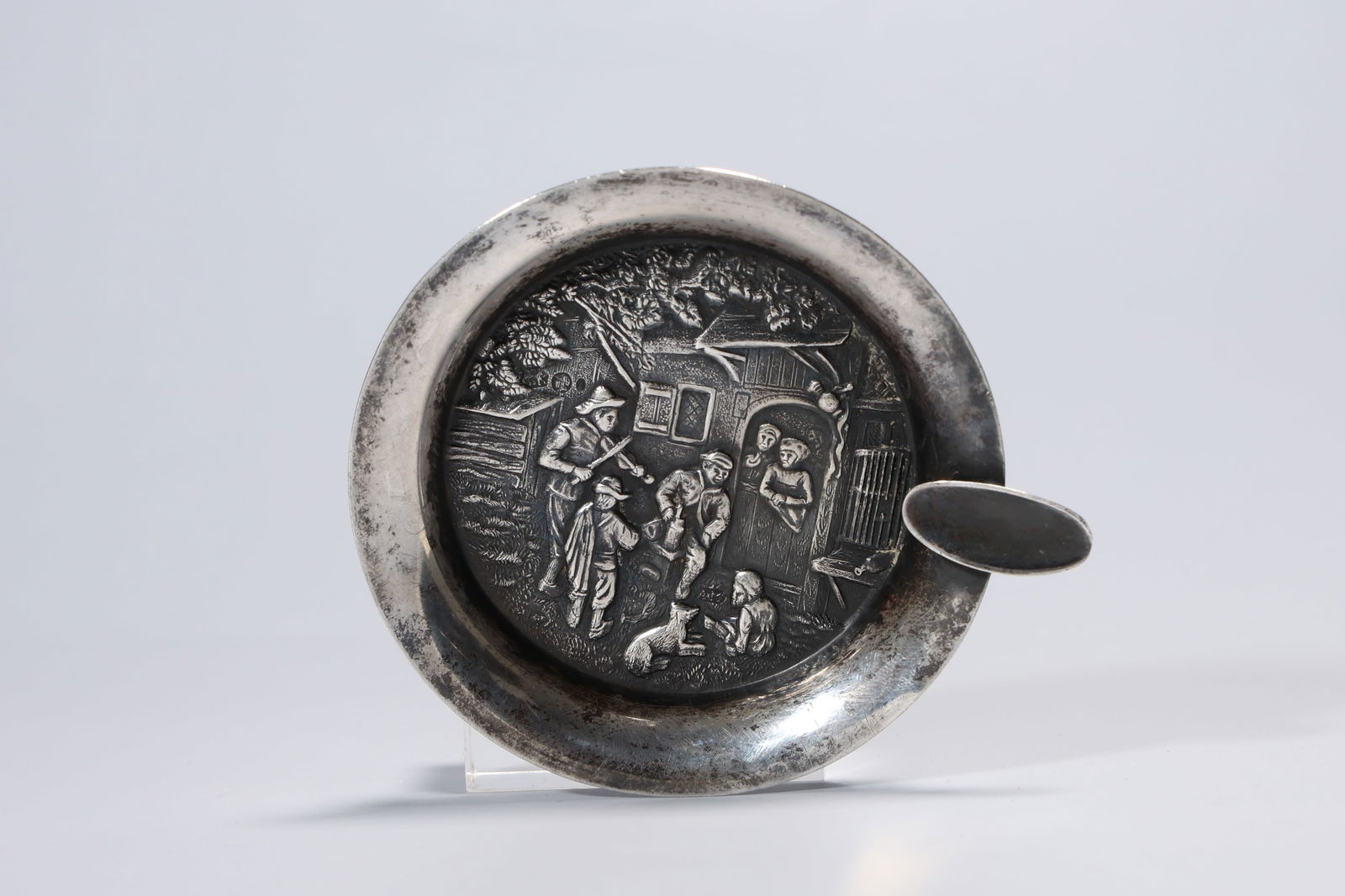 Repouse Dutch Silver Ashtray (1 of 8)