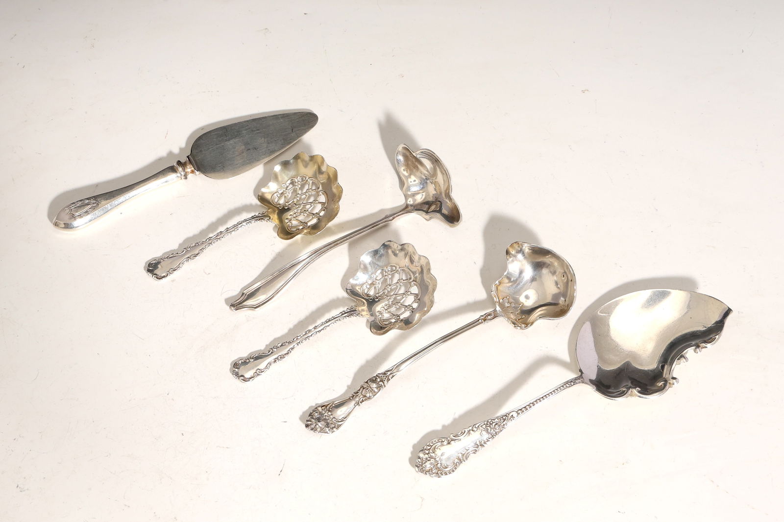 Group Of Sterling Silver Flatware Serving Pieces (1 of 8)