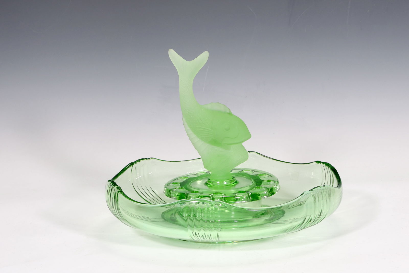 Set Of Josef Inwald Green Glass Fish Centerpiece (1 of 9)
