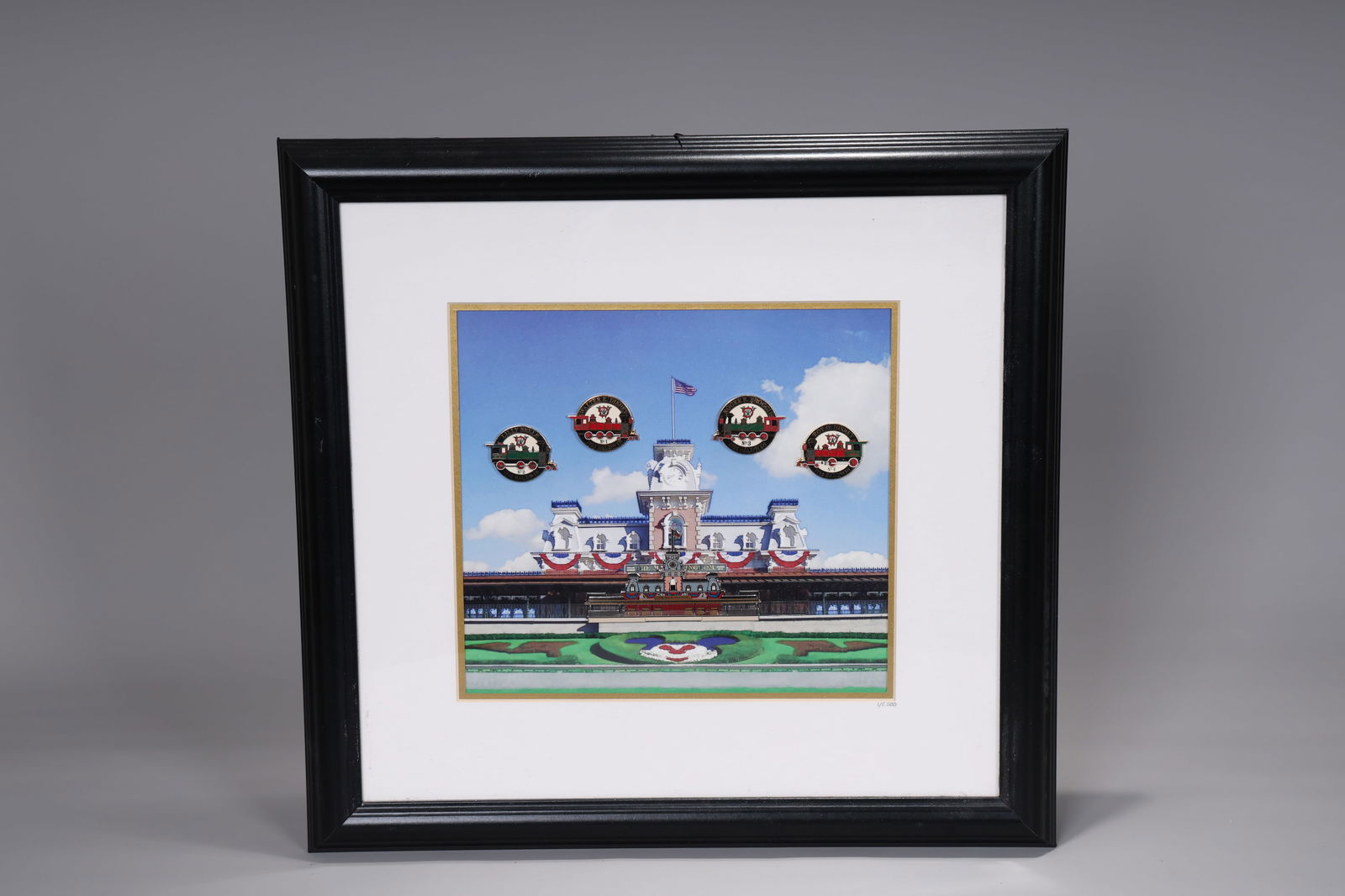 Walt Disney World Locomotive Restoration Pin Set Framed (1 of 7)