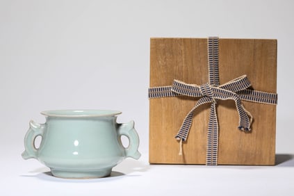 Grey Glazed Porcelain Incense Burner