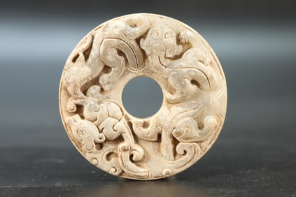 Jade Carved Dragon Pattern Bi