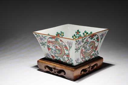 Chinese Wucai Dragon Pattern Porcelain Bowl