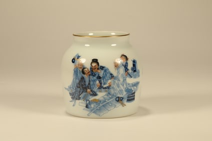 Famille Rose Character Story Pattern Porcelain Pot