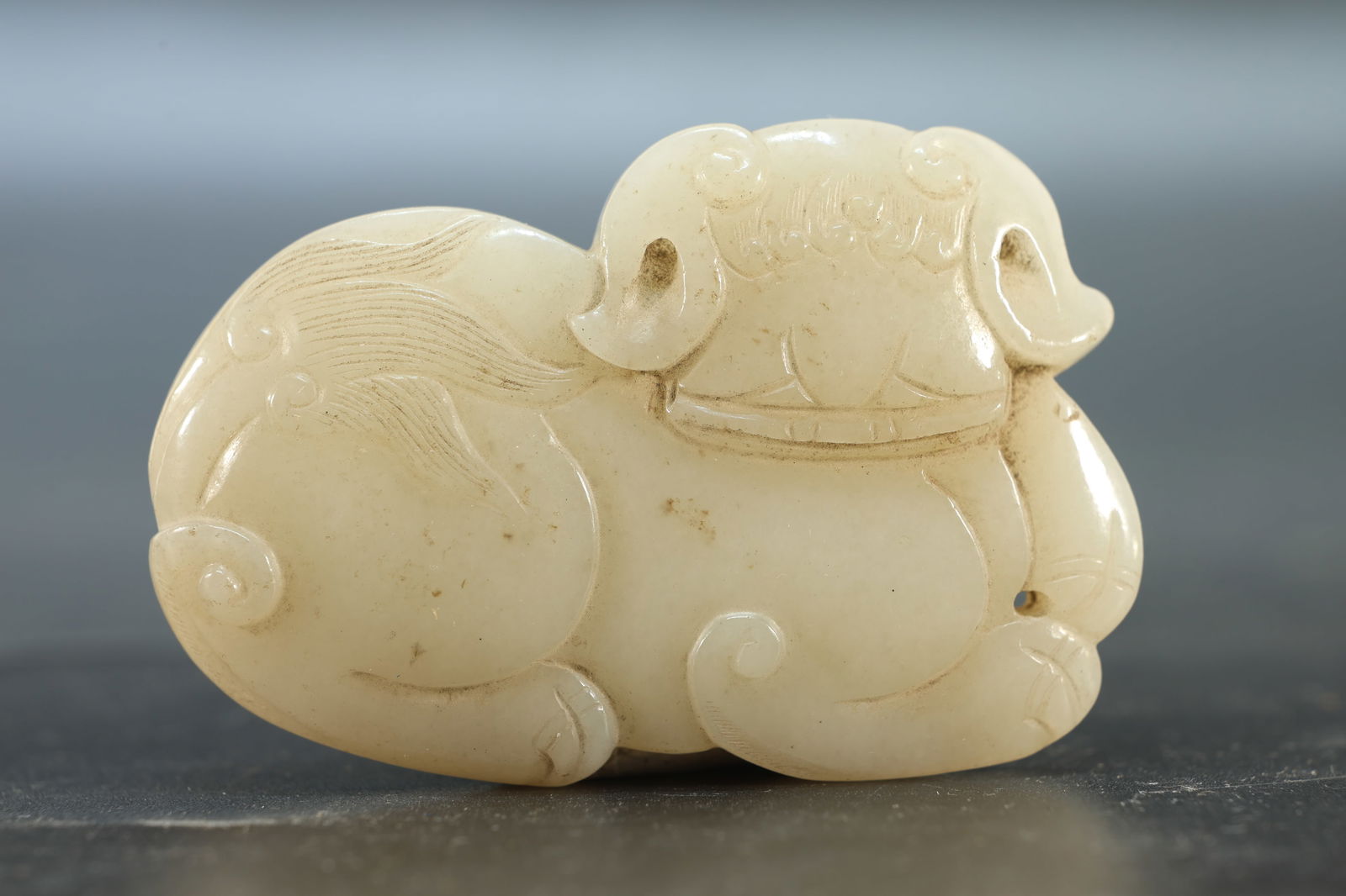 Jade Carved Lion Shape Belt Hook (1 of 4)