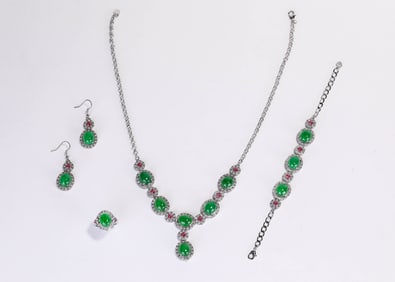 Green Gem Stone JewelrySet
