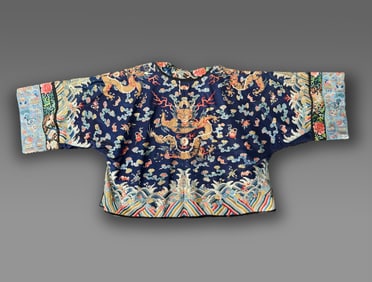 Chinese Dragon Pattern Robe