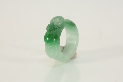 Jadeite Carved Reishi Mushroom Pattern Ring