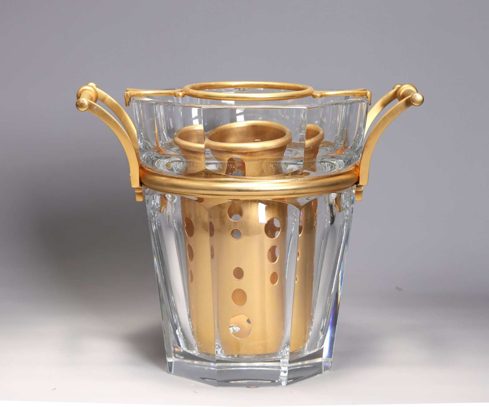 Baccarat " Harcourt" Gold Champagne Crystal Ice Bucket: Baccarat " Harcourt" Gold Champagne Crystal Ice Bucket (27 x 22.5 x 18 cm)Condition: There is a crack on the top mount and fixed