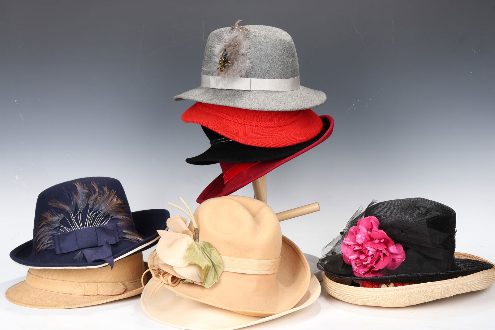 Group Of 10 Fashion Ladies Hats