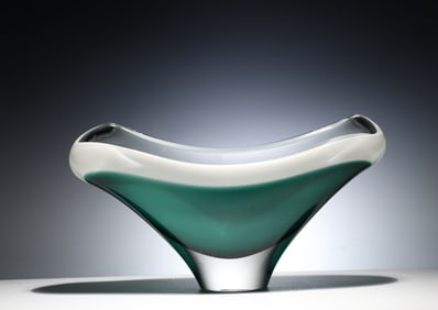 Flygsfors Galass Paul Kedelv Coquille Bowl Green White Sweden