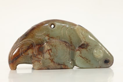 Jade Carved Beast Shape Ornament