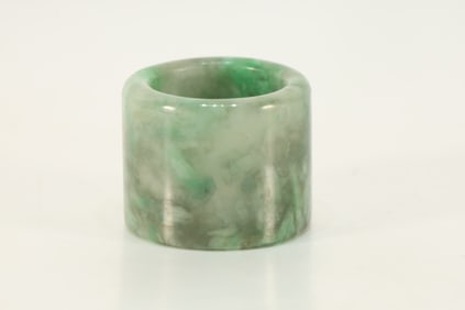 Jadeite Thumb Ring