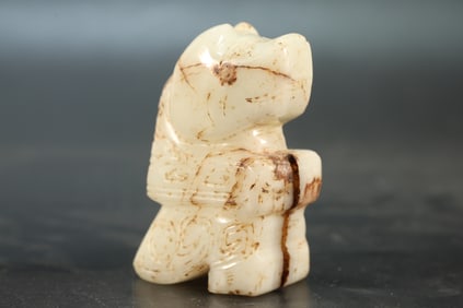 Jade Carved Beast Shape Ornament