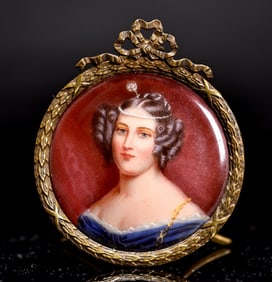 Victorian Lady Portrait Miniature Painted Round Frame