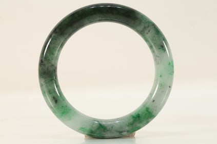Jadeite Bangle