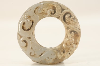 Jade Carved Chi Dragon Pattern Ring