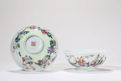 Pair of Famille Rose Character Pattern Porcelain Bowl