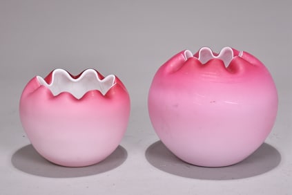 Pair Of Victorian Pink Satin Glass Rose Bowl Vase Ruffled Crimps