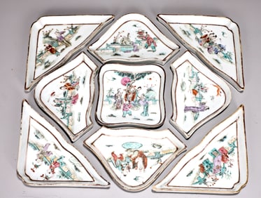 Famille Rose Character Pattern Porcelain Snake Plate Set