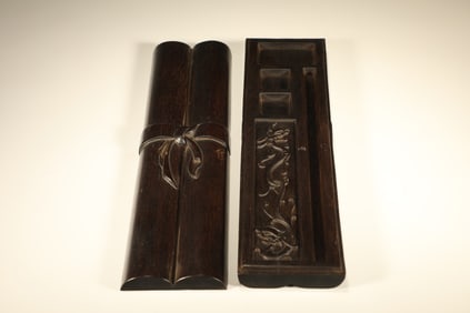 Red Sandalwood Carved Dragon Pattern Lid Box