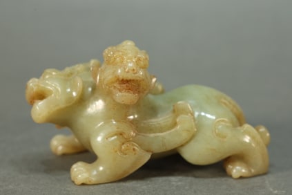 Jade Carved Beast Shape Ornament