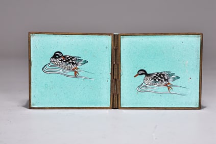 Chinese Enamel Drawing Duck Bronze Box