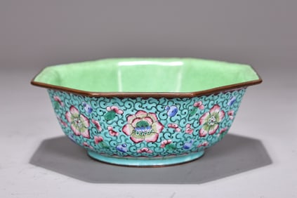 Chinese Enamel Drawing Branch with Flower Bronze Bowl