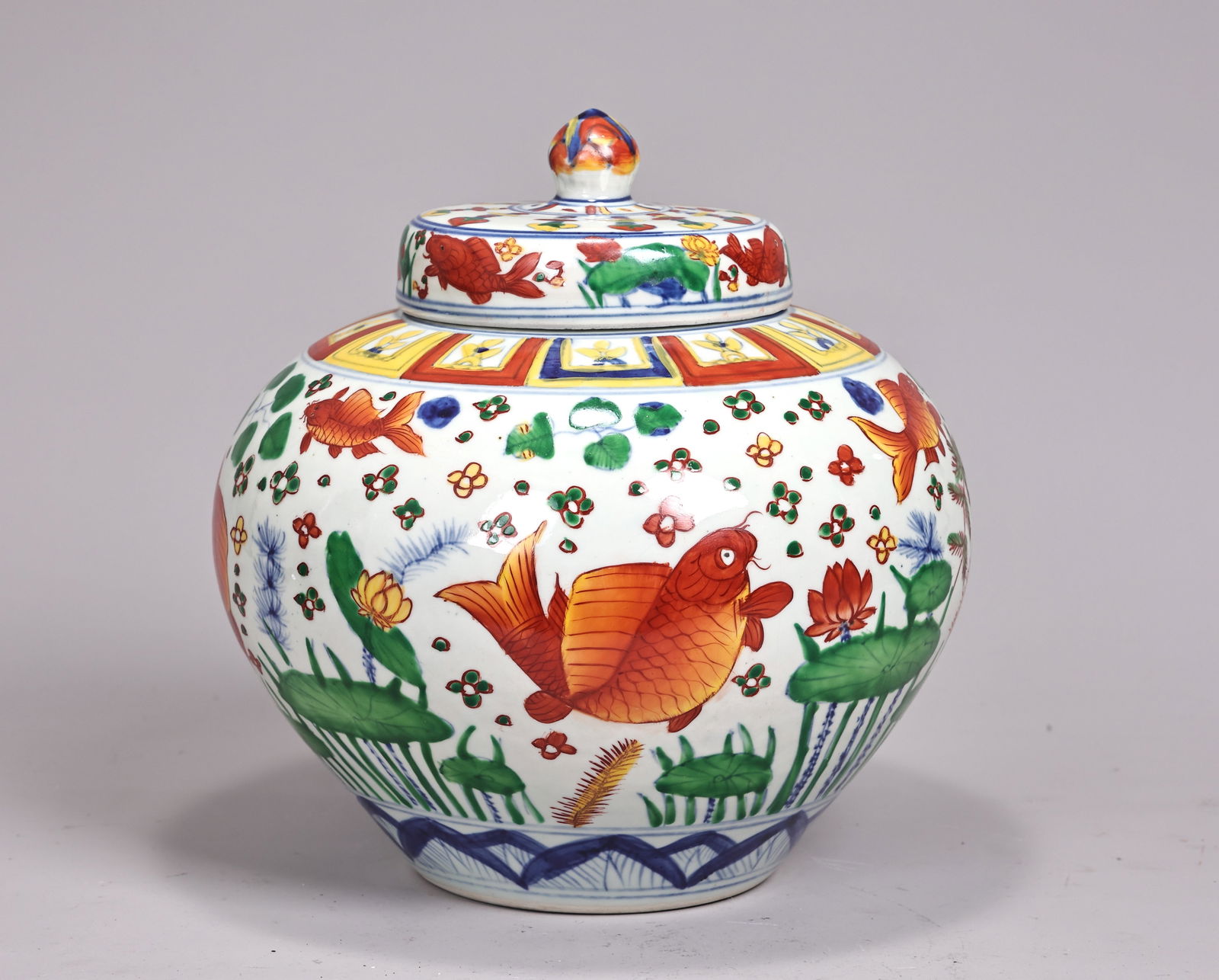 Wucai Fish Pattern Porcelain Lid Jar (1 of 8)