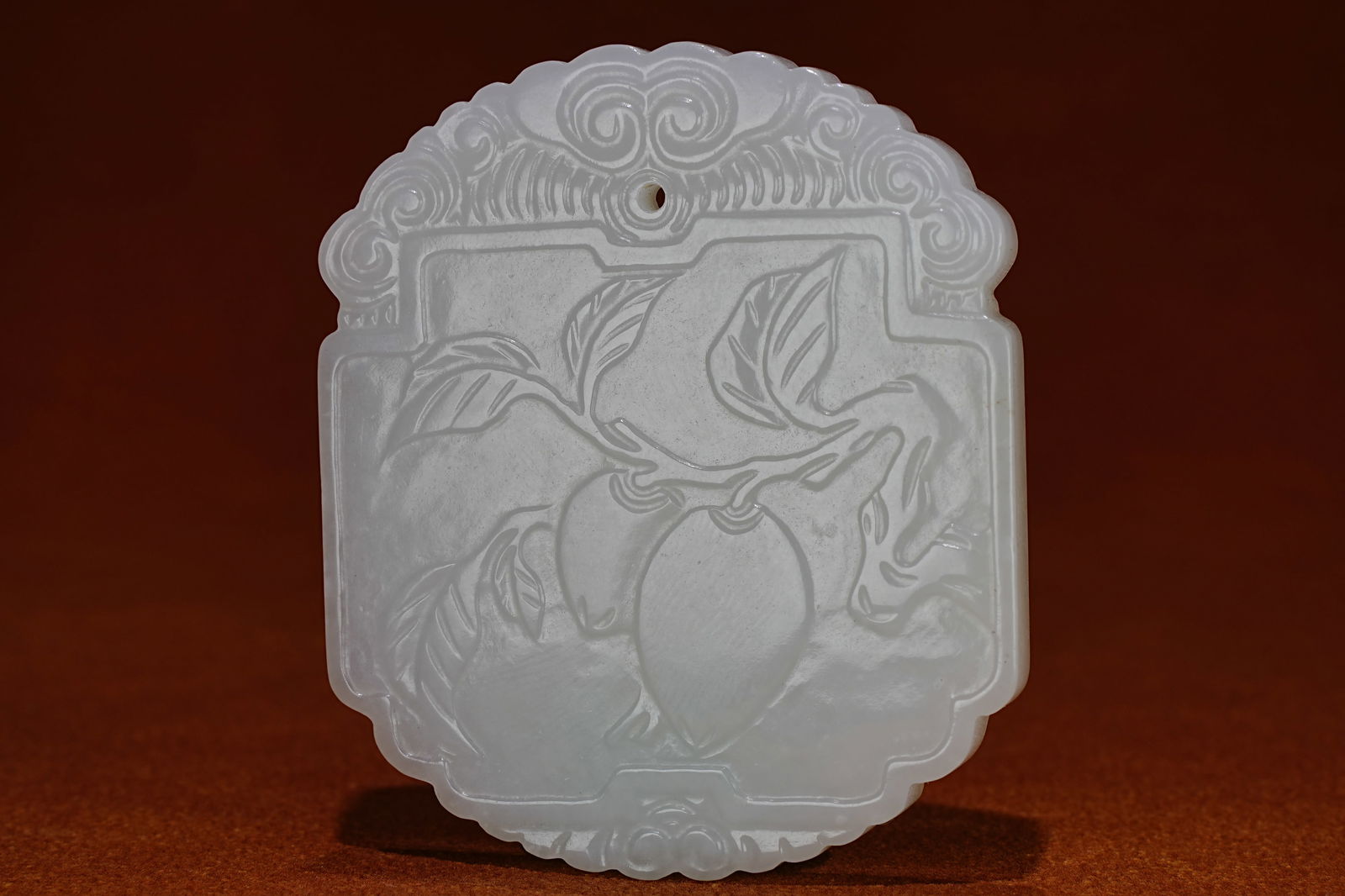 Jade Carved Peach Pendant: Jade Carved Peach Pendant (5.2 x 4.4 x 0.5 cm)