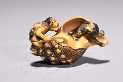 Japanese Bone Carved Figure Hunter Chase Monkey On Conch Netsuke