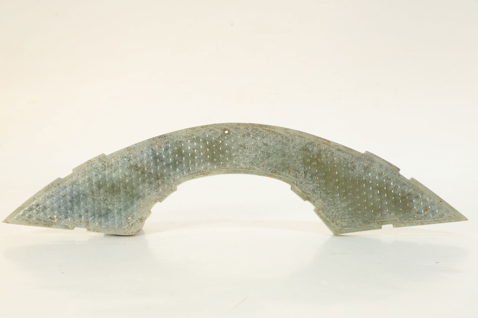 Jade Carved Cloud Pattern Huang (1 of 8)