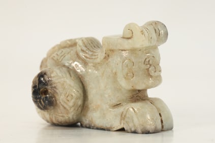Jade Carved Beast Shape Ornament