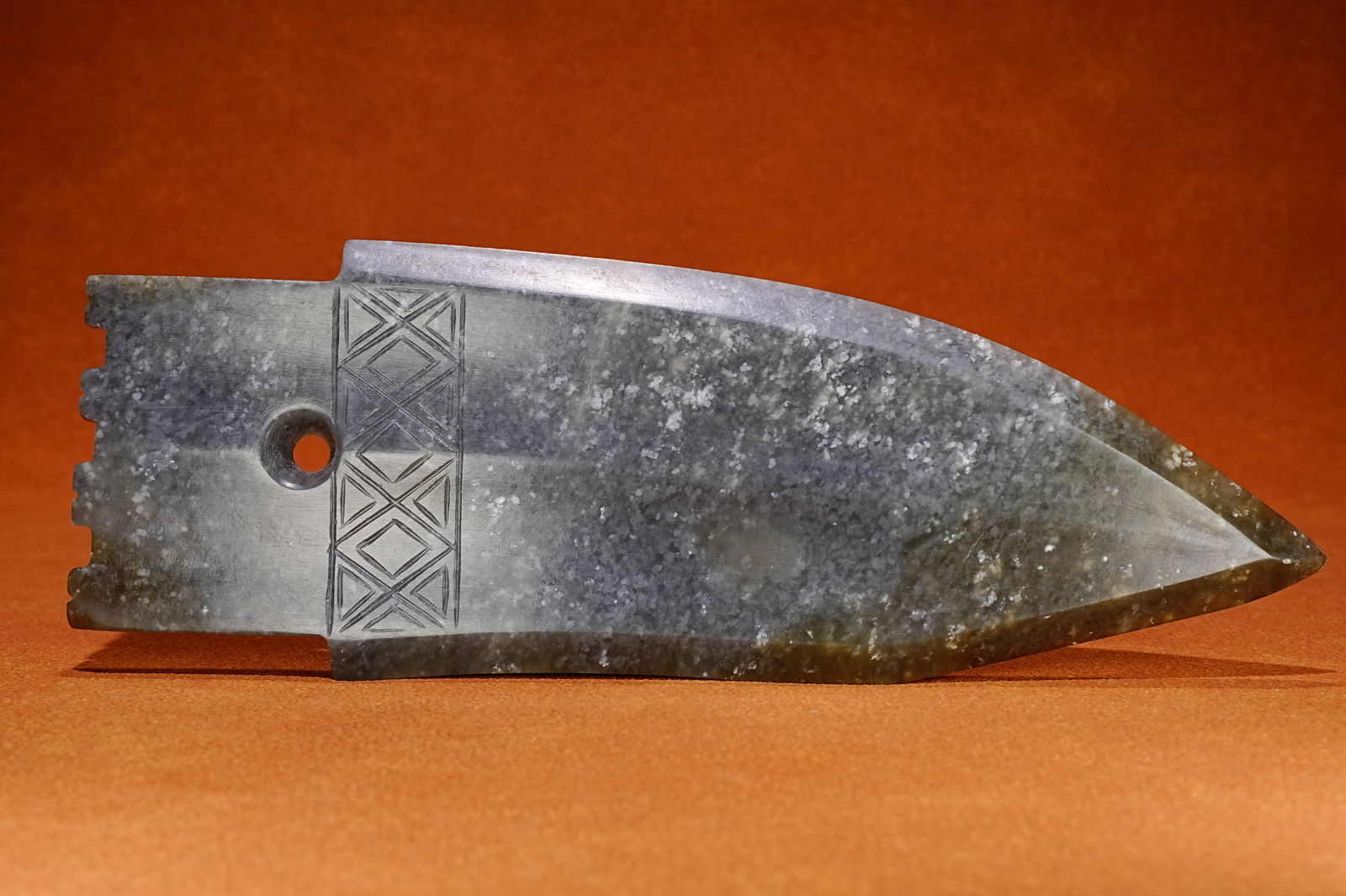 Jade Ge: Jade Ge (15 x 5 x 0.5 cm)