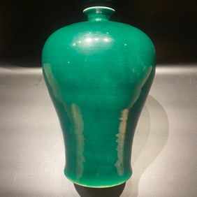 Green Glazed Porcelain Vase