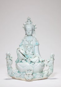Hutian Glazed Porcelain GuanYin Figure