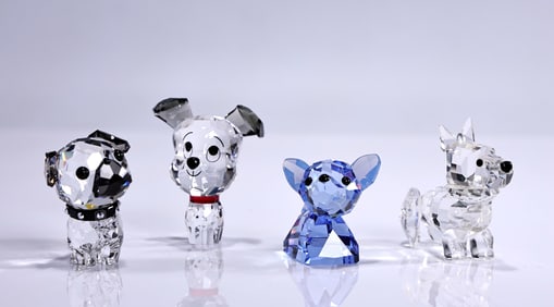 Swarovski Crystal Dogs Disney Figurines And Lovlots Collection