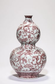 Red in Glazed Dragon Pattern Gourd Porcelain Vase