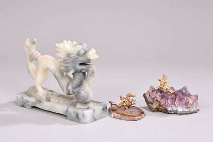 Collection Of Dragon Sculpture In Variety Material